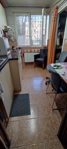 Camil Ressu, Ambrozie vanzare ap. 3 cam bloc 4 etaje